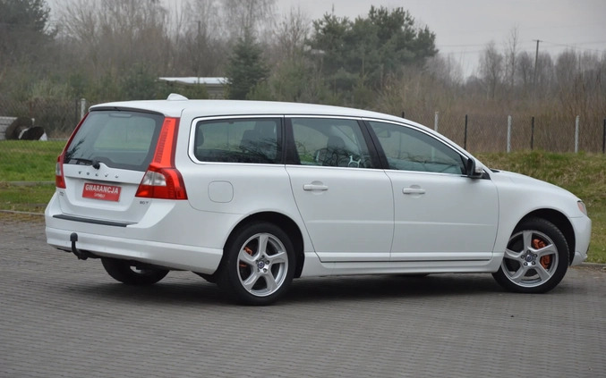 Volvo V70 cena 29500 przebieg: 350000, rok produkcji 2010 z Małogoszcz małe 704